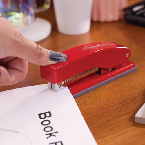 Classic Swingline Stapler, Cub Compact Desktop Stapler, 20 Sheet Capacity, Metal, Kit